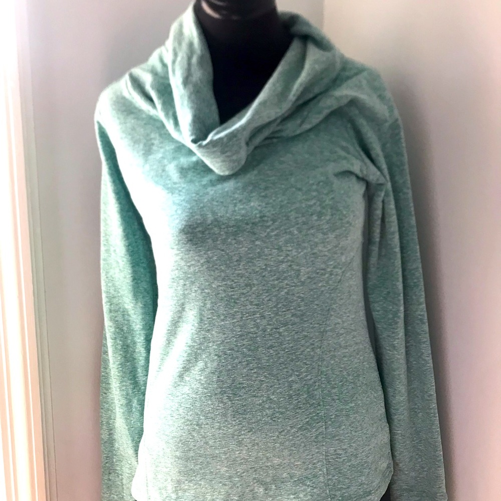 Athleta pull over turtle neck sweater.